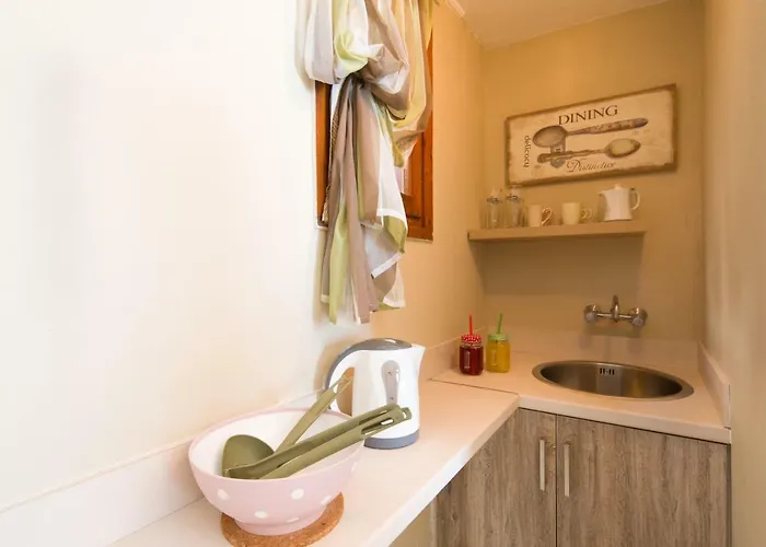 شقة Casa Dei Venti - Sea View - 100m From The Beach بينيتسيس